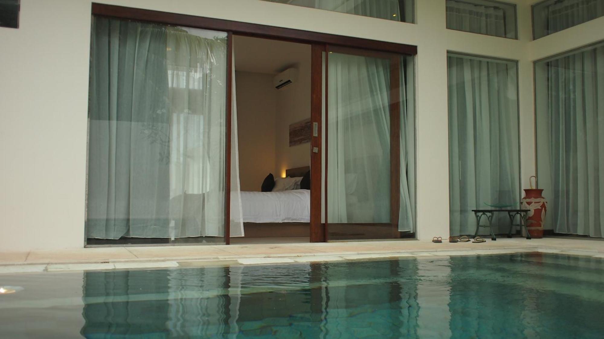 Pasific Beach Cottages Mangsit Exterior foto